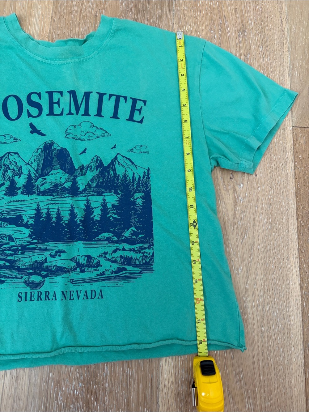 Social Culture Women’s Yosemite Graphic tee - Picture 4 of 6